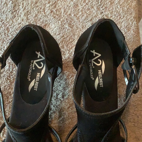 Aerosoles sandals - Picture 2 of 3
